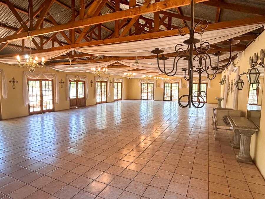 8 Bedroom Property for Sale in Potchefstroom Rural North West